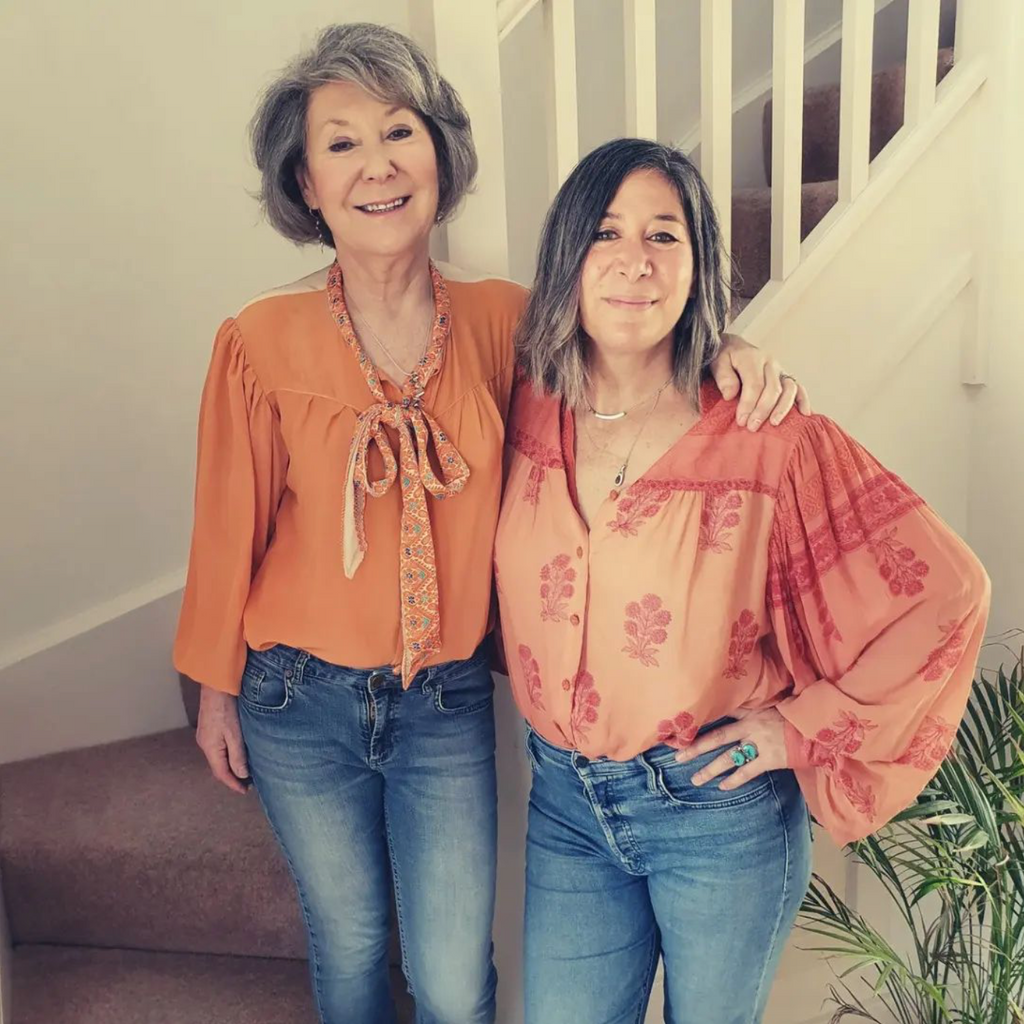 amber dawns sister and mother wearing birkin blouses